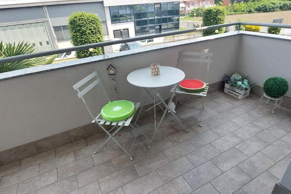 Appartamento Deliziosa Casa Mignon Luisago Esterno foto